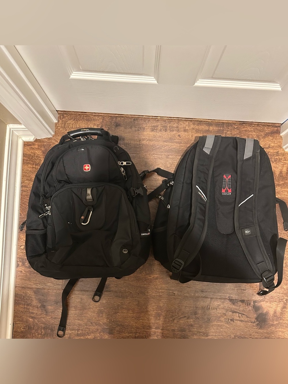 SwissGear Black Dual-Compartment Laptop Backpack with Organizer